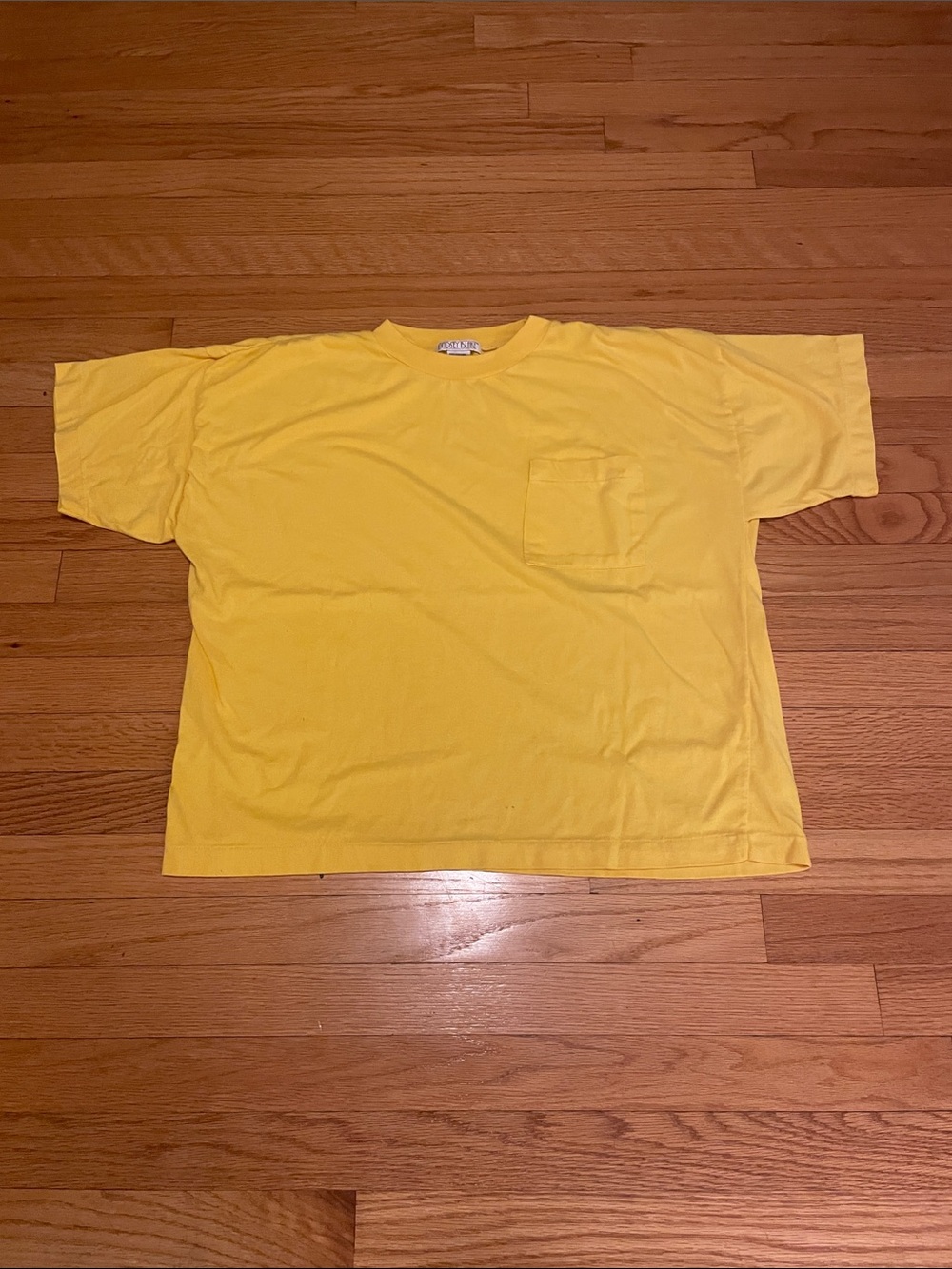 Vintage single stitch t-shirt Lindsey Blake yellow XL